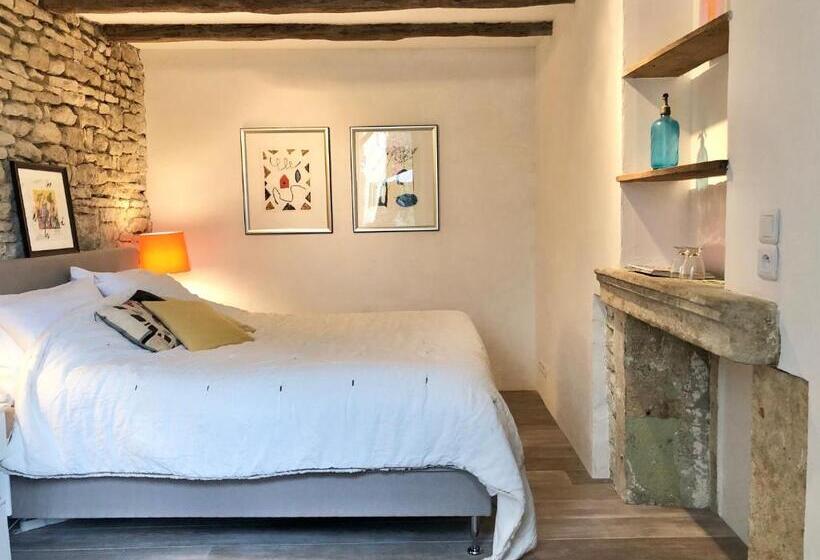 חדר סטנדרט, La Cour Des Délices