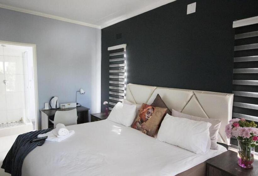 带大床的复式套间, 2 On Zk Matthews Guesthouse