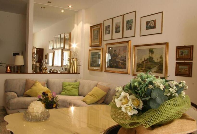 דירת חדר עם טרסה, A Casa Di Andrea E Lucia