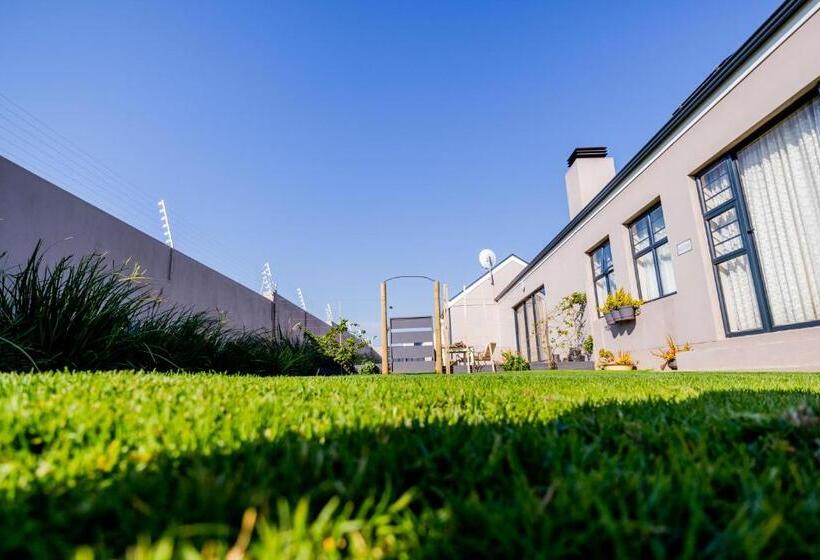 キングサイズベッドのスタンダードルーム, Worcester The Karoo Guest Room