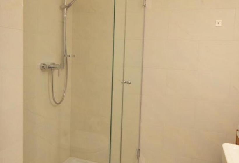 استودیوی استاندارد, Vienna Residence, City Park Belvedere