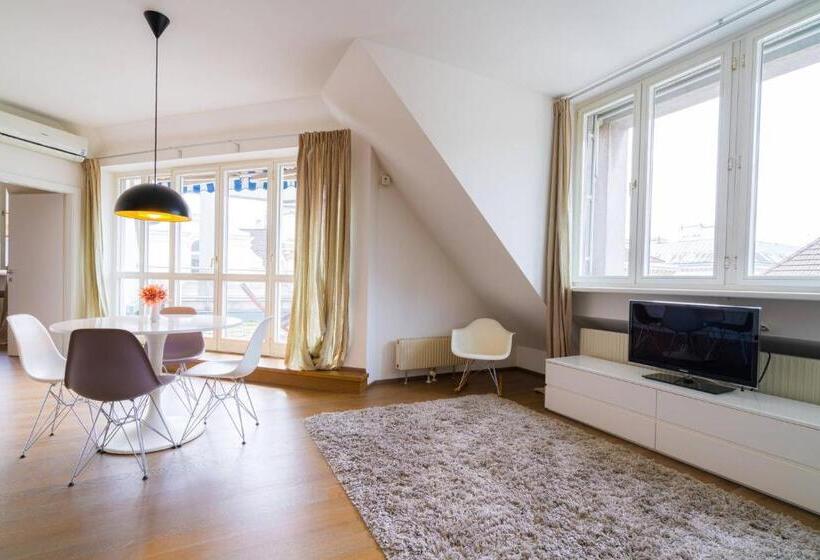 آپارتمان 1 خوابه با تراس, Vienna Residence, City Park Belvedere