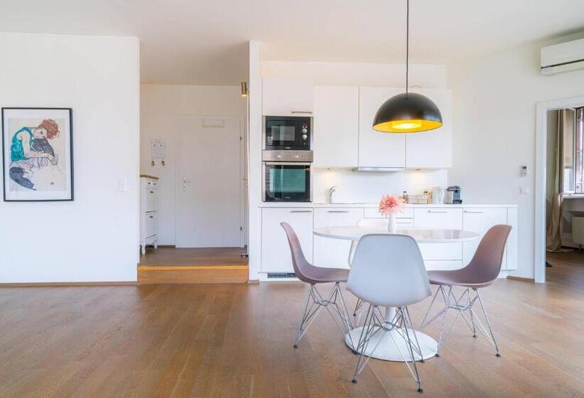 آپارتمان 1 خوابه با تراس, Vienna Residence, City Park Belvedere