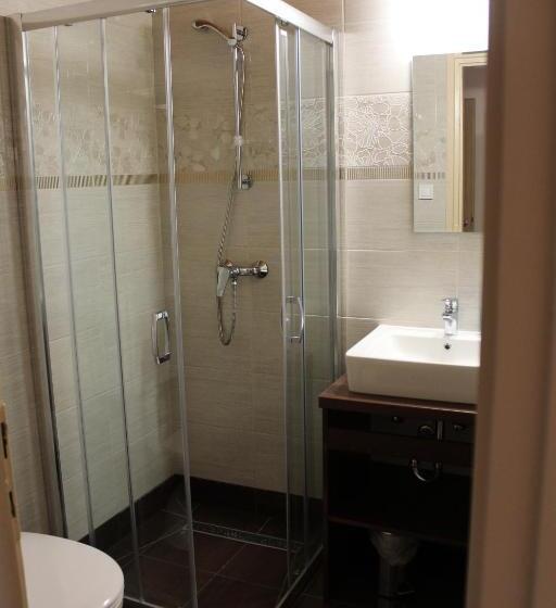 غرفة قياسية, Natúra Panzió&apartmanház