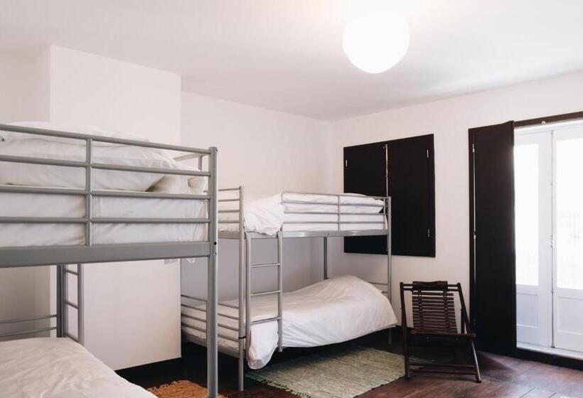 اتاق خانوادگی, Casa Do Ser Hostel