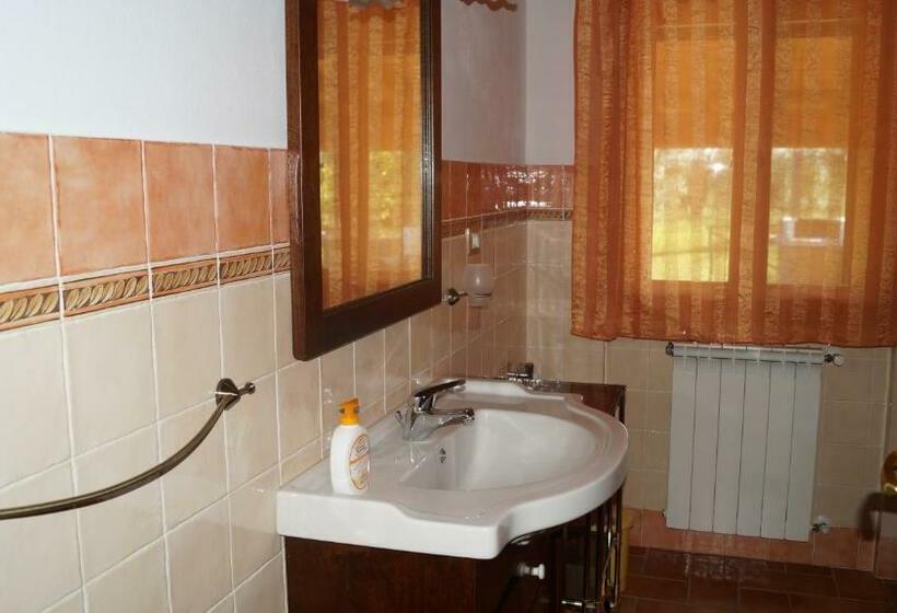 اتاق استاندارد, Agriturismo Poggio San Pietro