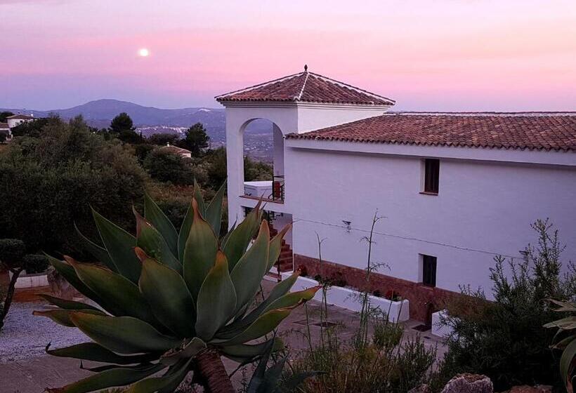 חדר סטנדרט נוף להרים, Casa Arts Guest Rooms