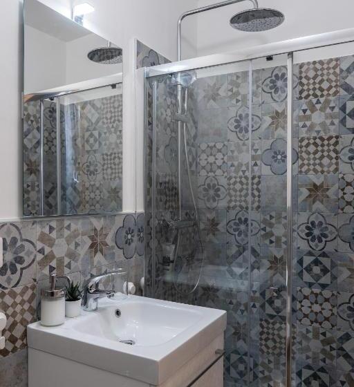 اتاق استاندارد, La Casa Di Alvy