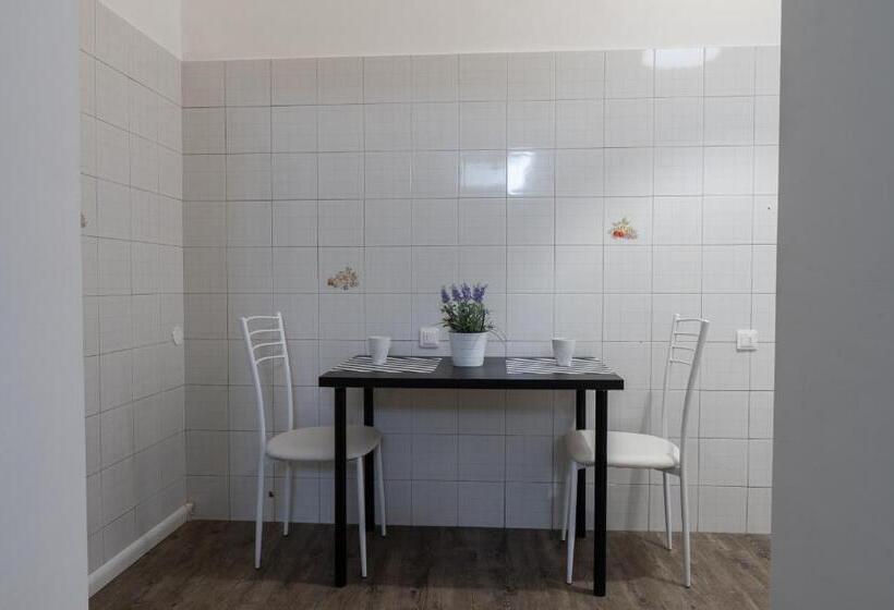 اتاق استاندارد, La Casa Di Alvy