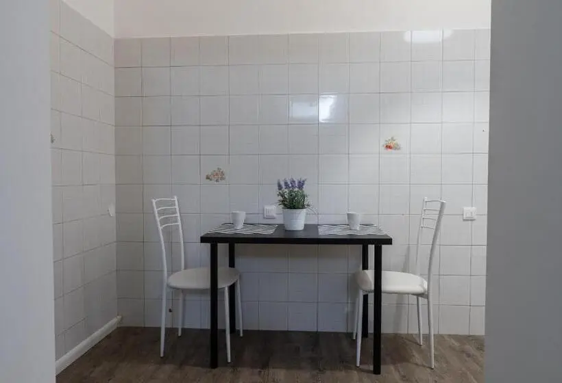 اتاق استاندارد, La Casa Di Alvy