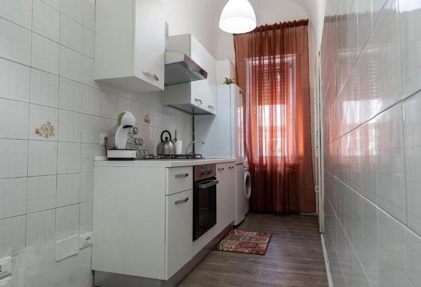 اتاق استاندارد, La Casa Di Alvy