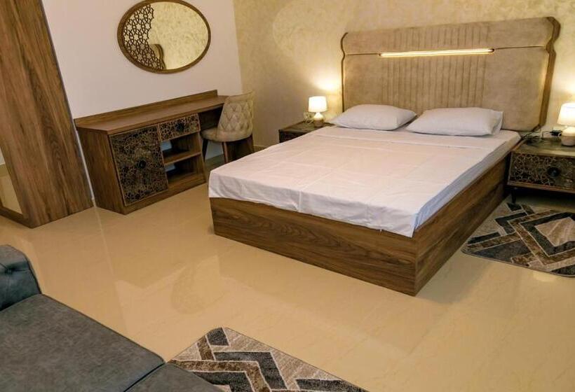 标准间, Summer Villa