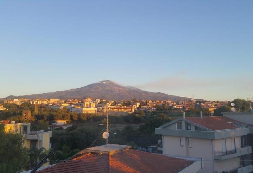 غرفة قياسية مزودة بتراس مطلة على الجبل, B&b Aurora