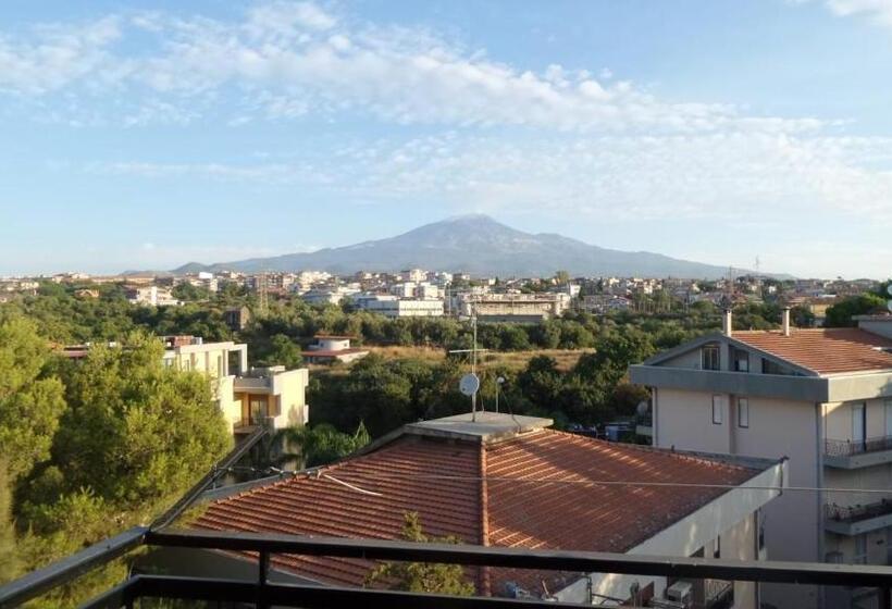 غرفة قياسية مزوَّدة بتراس, B&b Aurora