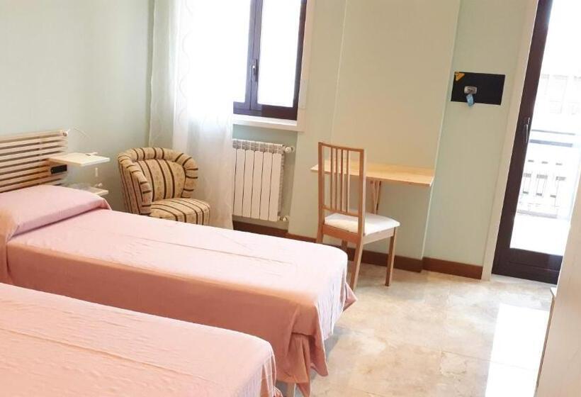 غرفة قياسية مزوَّدة بتراس, B&b Aurora