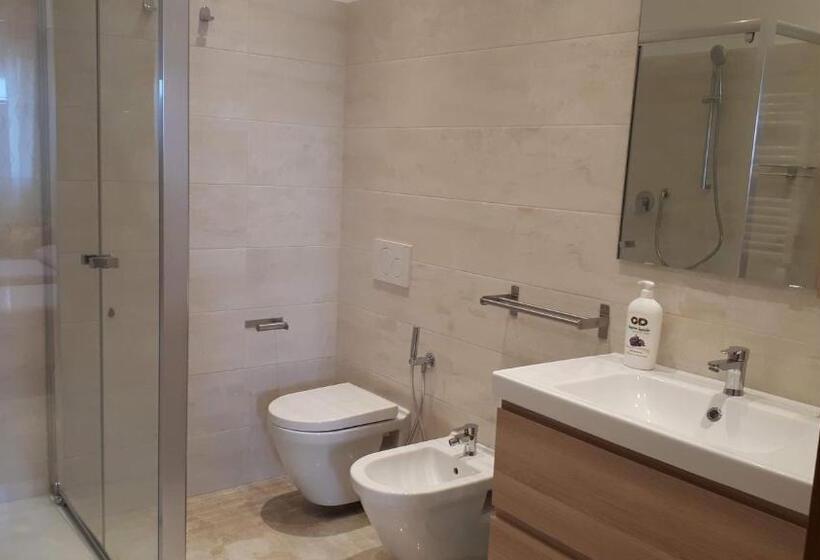 اتاق استاندارد با تراس, B&b Aurora