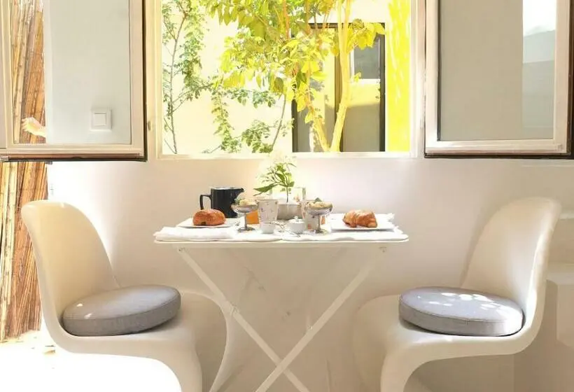 Suite Duplex, La Maison Jaune