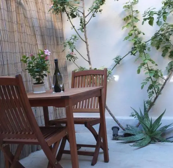 Suite Duplex, La Maison Jaune