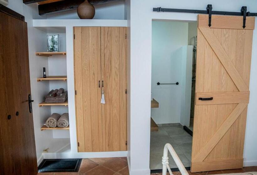 Номер Стандарт Вид на Бассейн, Finca Las Hierbas B&b