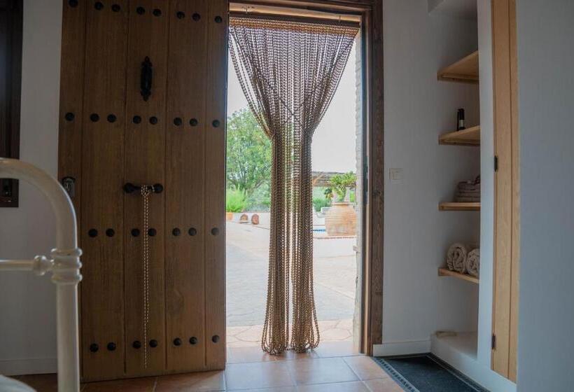 Номер Стандарт Вид на Бассейн, Finca Las Hierbas B&b