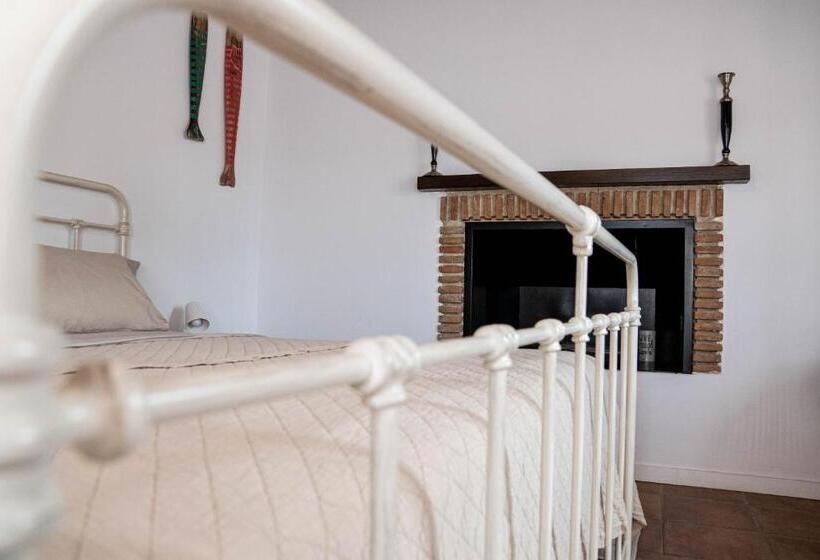 Номер Стандарт Вид на Бассейн, Finca Las Hierbas B&b