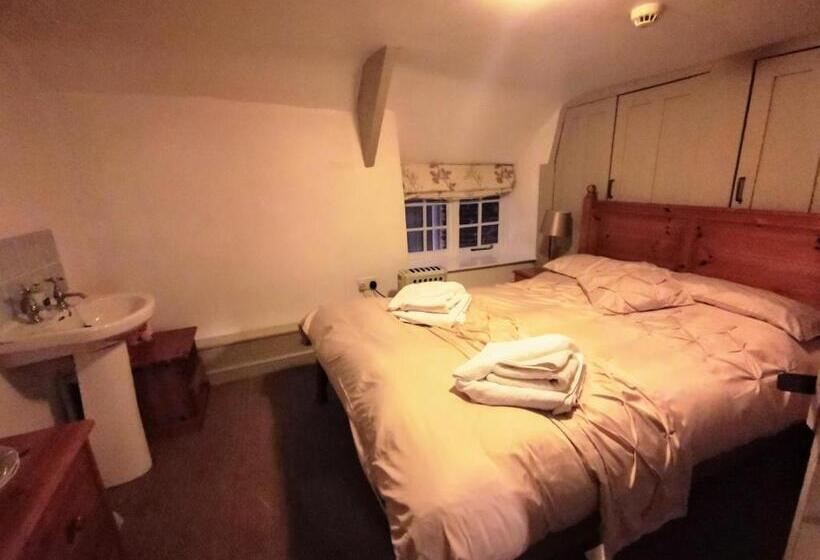 חדר סטנדרט חדר אמבטיה משותף, The Darlington