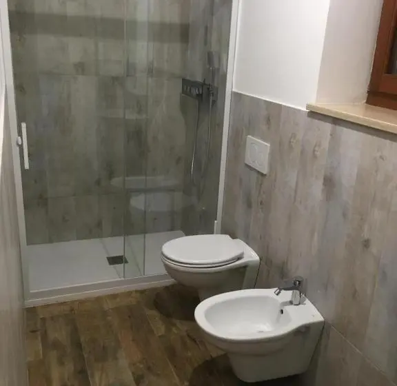 اتاق استاندارد, L’acerba B&b