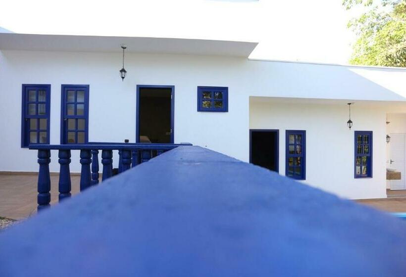 스탠다드 룸, Pequeno Paraíso