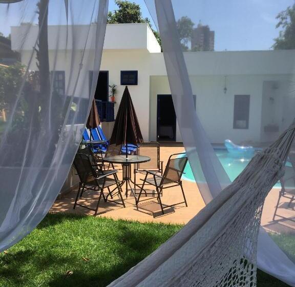 标准间, Pequeno Paraíso