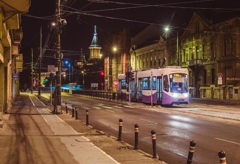 キングサイズベッドのスタンダードルーム, Timhouse