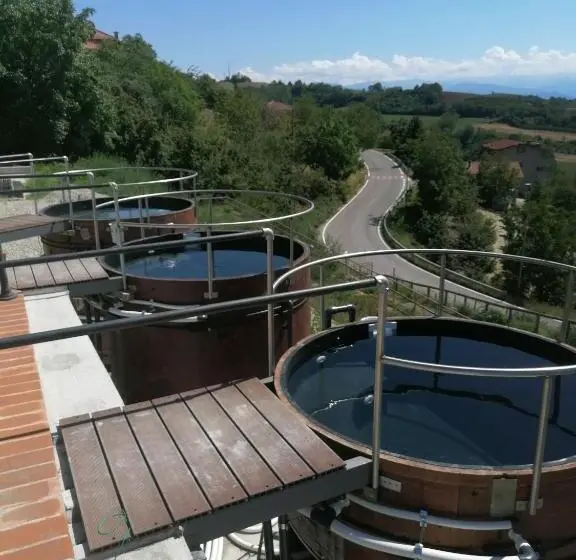 キングサイズベッドのデラックスルーム, Villa Belvedere Langhe