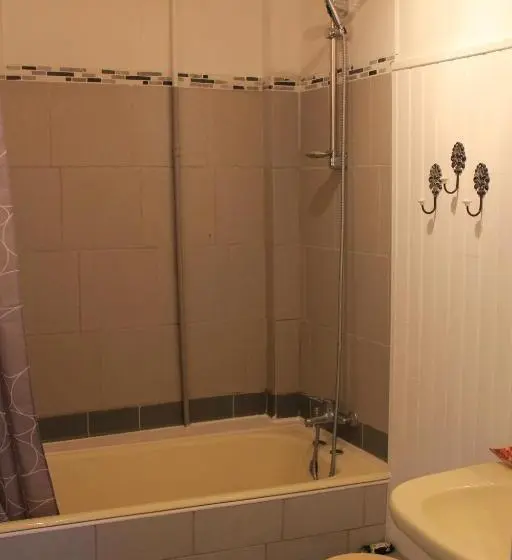 スタンダードトリプルルーム, Chambre Cozy Et Salon De 60 M2 Au Coeur De La Cité