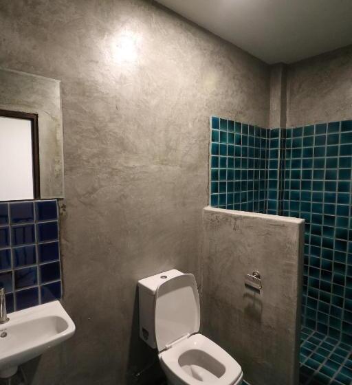 חדר סטנדרט לשלושה עם חדר אמבטיה משוף, Little Jasmine By The River