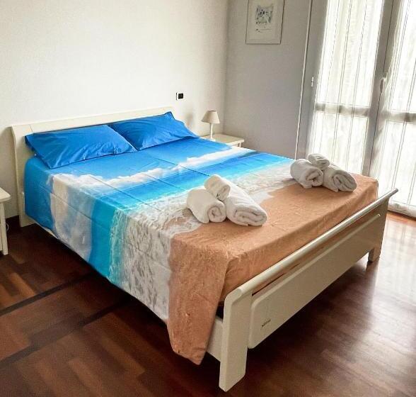 اتاق استاندارد سه نفره, B&b La Casa Del Casale