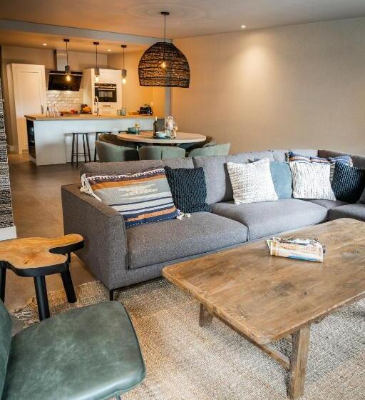 Апартаменты 2 Спальни, Just Texel Suites & Apartments