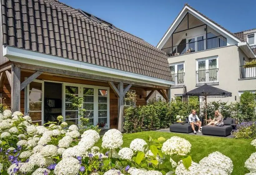 スイート, Just Texel Suites & Apartments