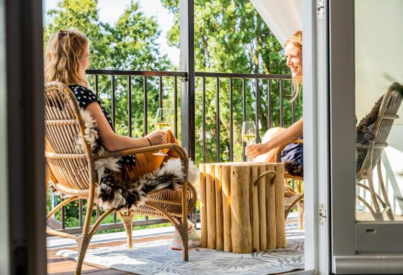 스위트, Just Texel Suites & Apartments