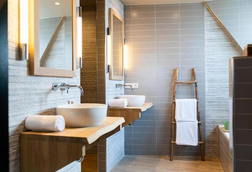 스위트, Just Texel Suites & Apartments