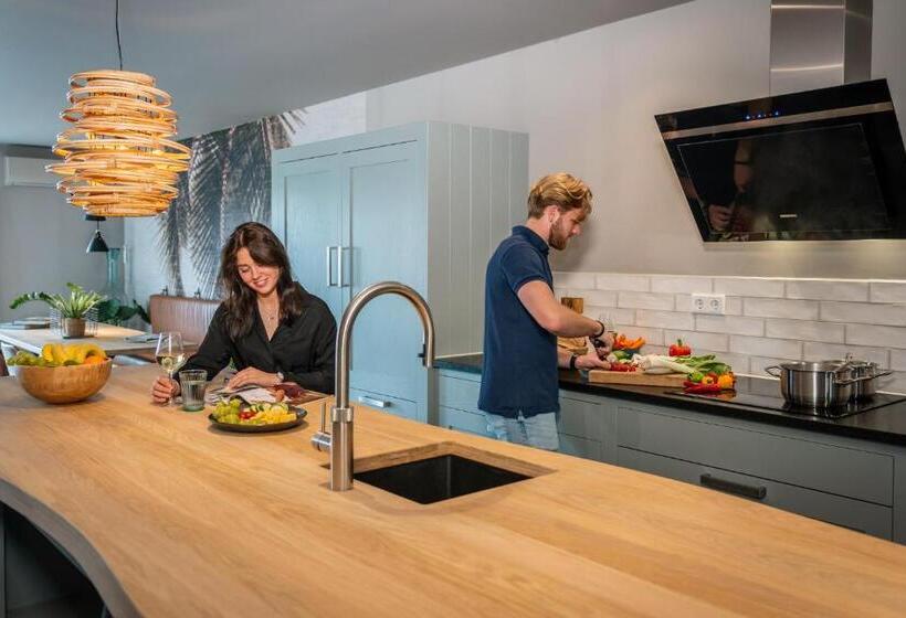 Апартаменты 2 Спальни, Just Texel Suites & Apartments