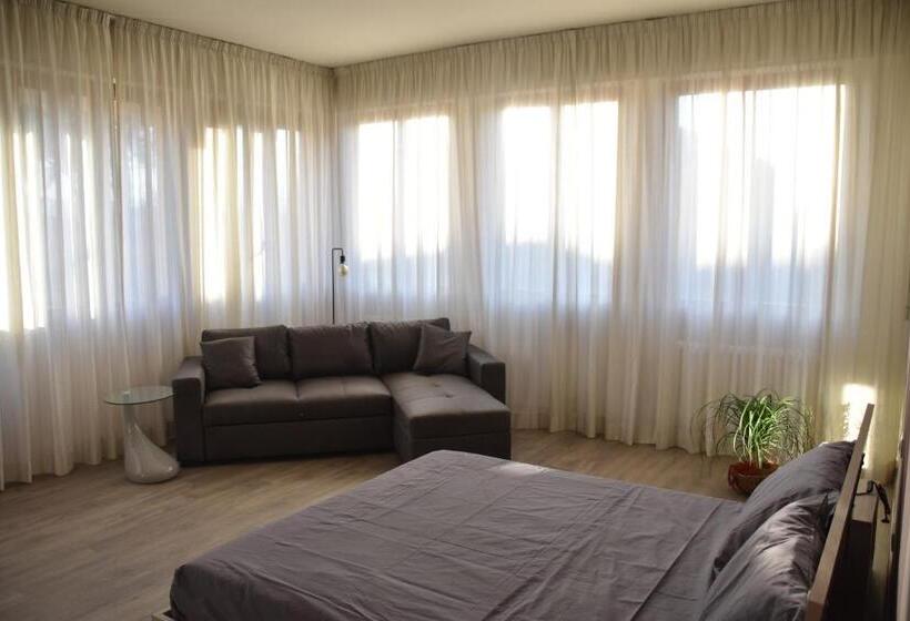 غرفة قياسية رباعية, La Culla Del Mugello