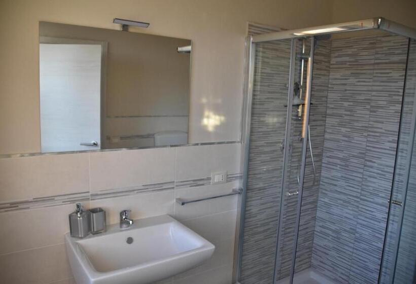 غرفة قياسية, La Culla Del Mugello