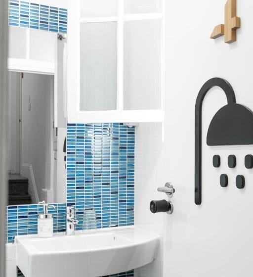 غرفة قياسية مع حمام خارجي, Mapango Small Rooms