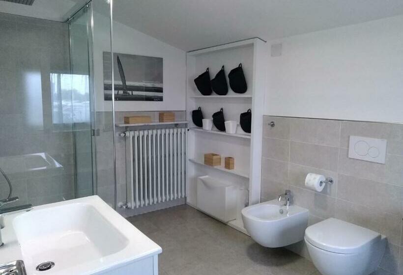 スタンダードルーム, B&b And Sail