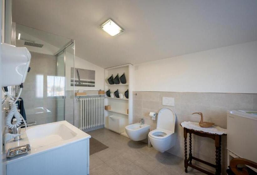 スタンダードルーム, B&b And Sail