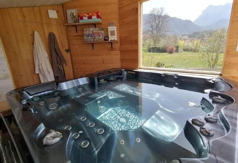 패밀리 룸 산 전망, Chambre Familiale Le Pêcher