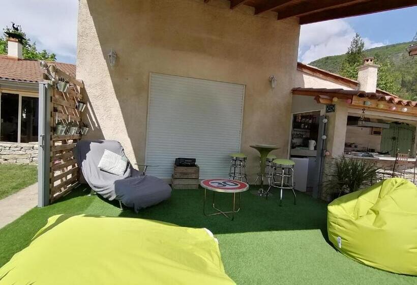 패밀리 룸 산 전망, Chambre Familiale Le Pêcher