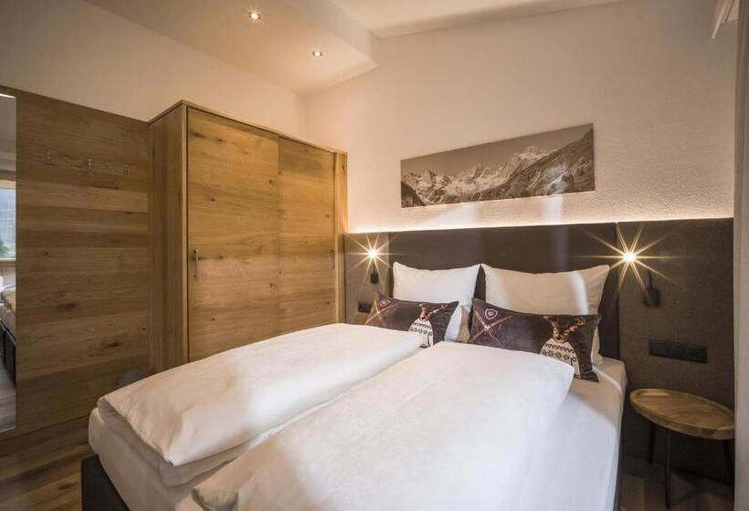 شقة 3 غرف, Haus Kreidl