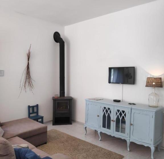 شقة غرفتين, Nature Et Al House   Casa Para Uso Exclusivo Com Jardim