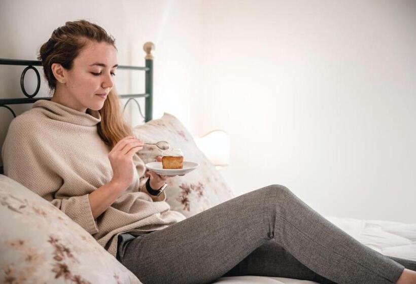 스탠다드 룸 킹사이즈 침대, Villa Santa Margherita