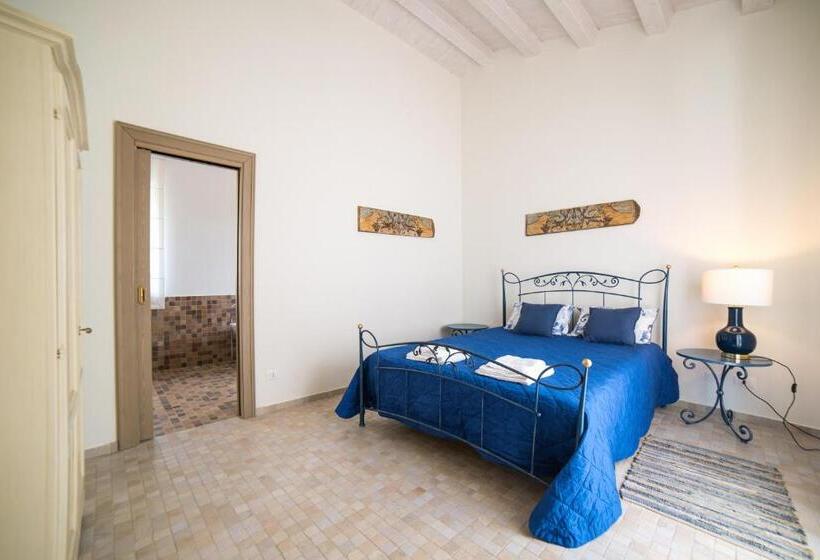 Suite with Terrace, Villa Santa Margherita